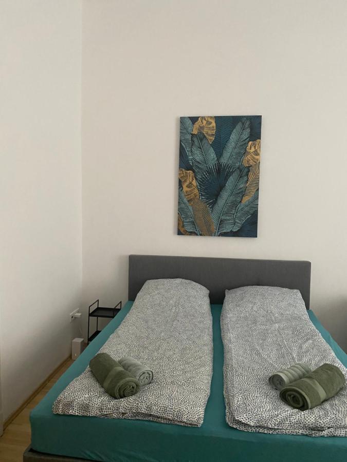Blue Danube Apartment Downtown With Free Parking Budapesta Exterior foto